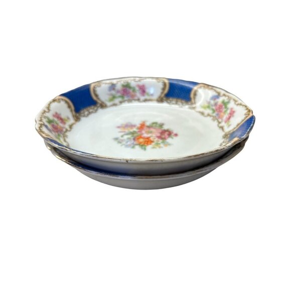 Set of 2 Gold Castle Japan GCA-2 Soup Bowls Plates Blue Rim Floral Design Scroll - Picture 5 of 8